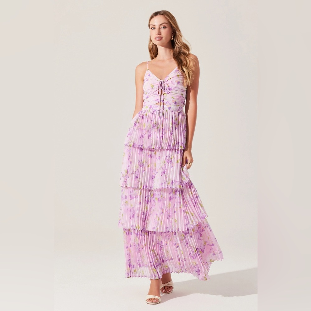 ASTR the Label Daytona Pleated Floral Maxi Dress